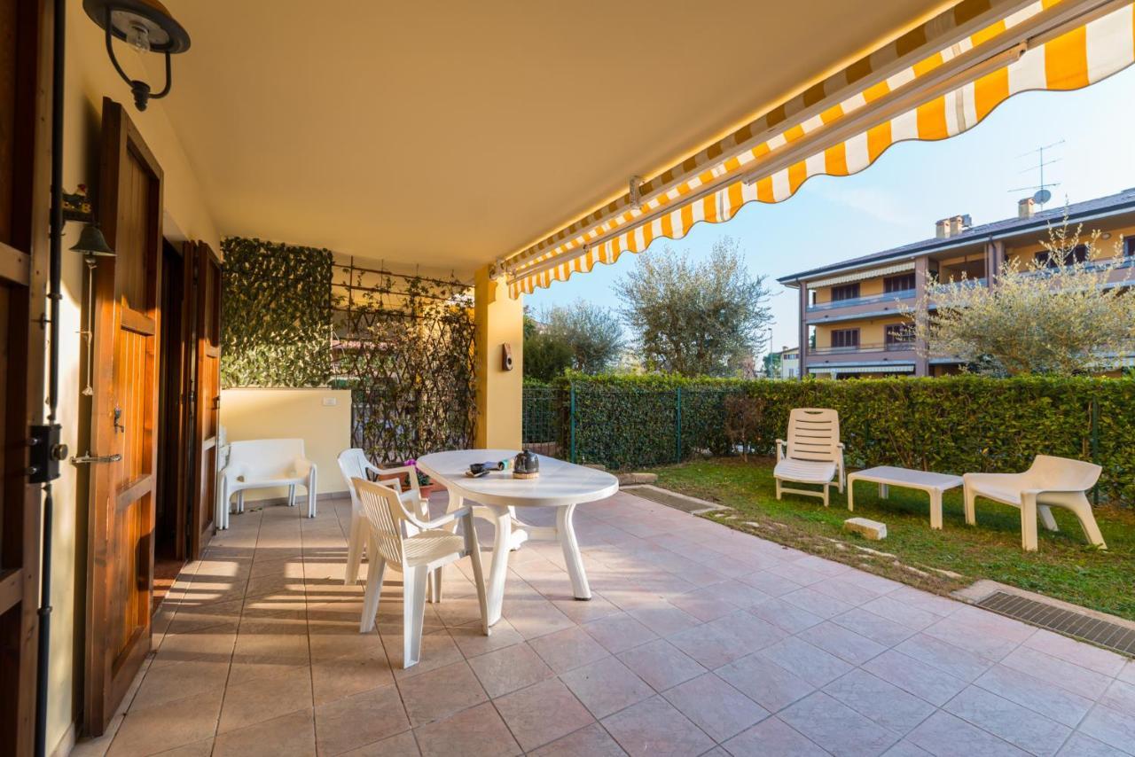 Gardappartamenti Tito Speri Pool And Garden Sirmione Exterior foto